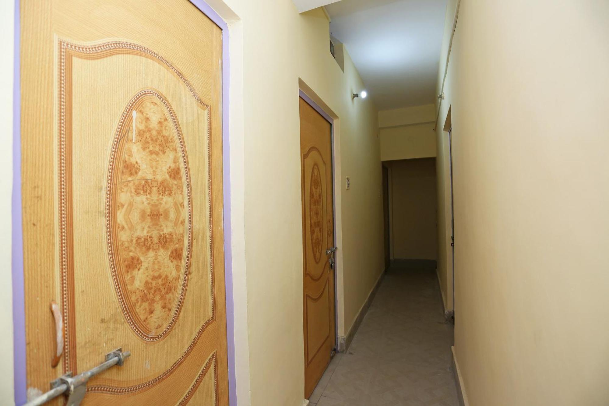 Hajipur Hotel O New Urvashi מראה חיצוני תמונה