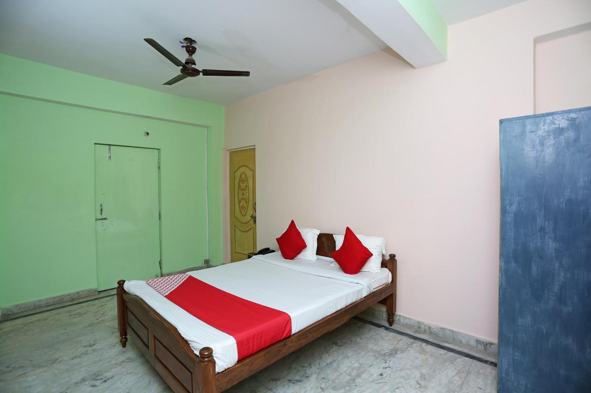 Hajipur Hotel O New Urvashi מראה חיצוני תמונה