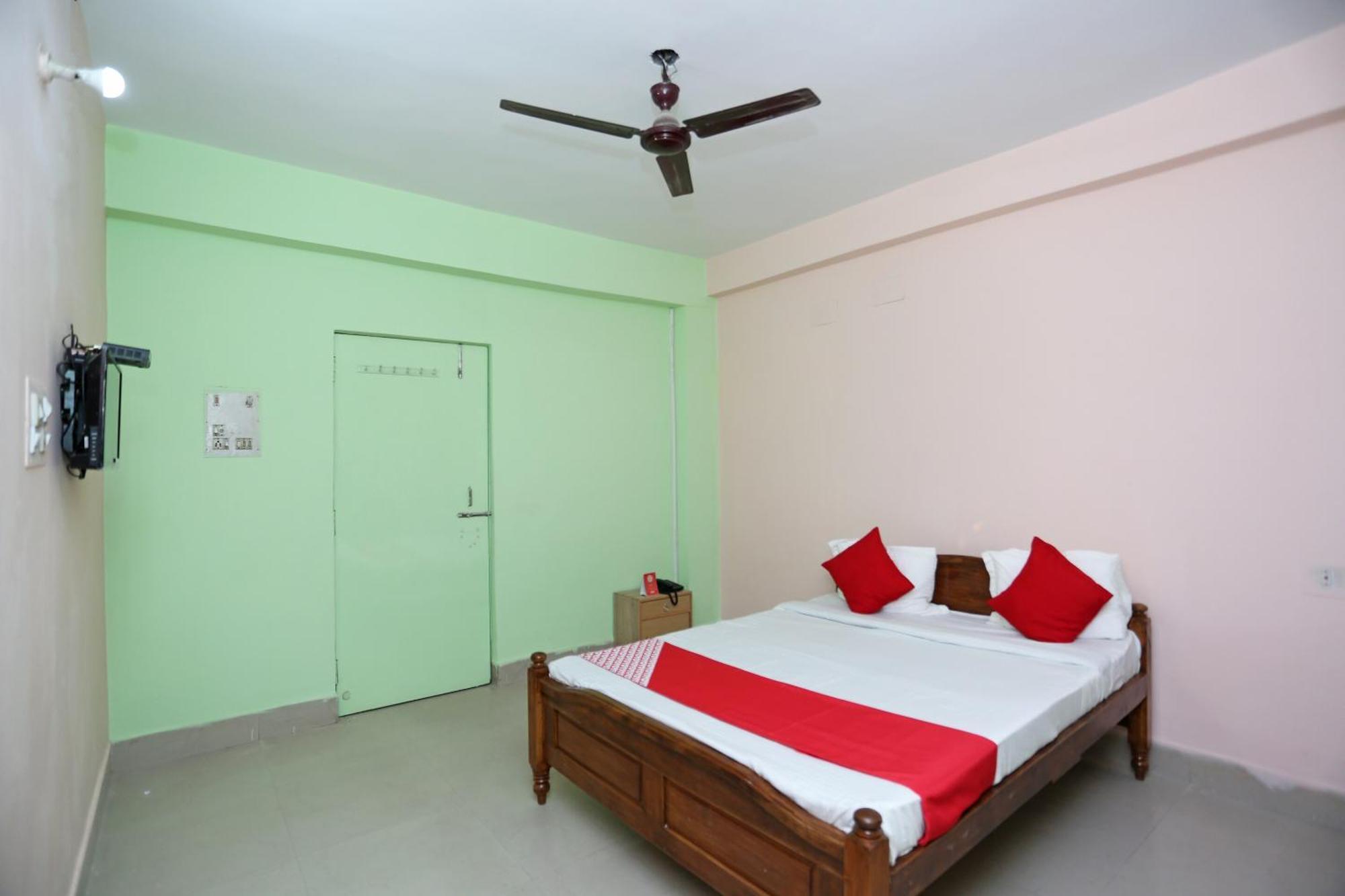 Hajipur Hotel O New Urvashi מראה חיצוני תמונה